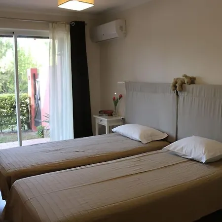 Апартаменты Apartamento, Praia, Golfe, Lisboa, Piscina Publica Com Tarifa *