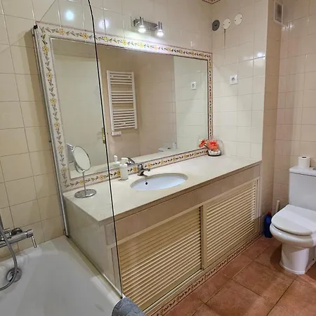 Апартаменты Apartamento, Praia, Golfe, Lisboa, Piscina Publica Com Tarifa Алмада